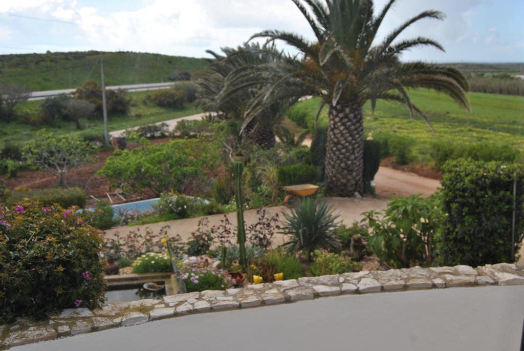 Vivenda Familia Pedro Hotel Vila do Bispo Exterior photo